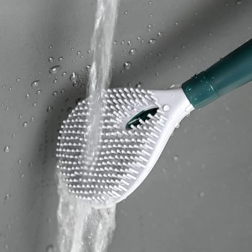 Brosse de toilette flexible pour un nettoyage précis et facile